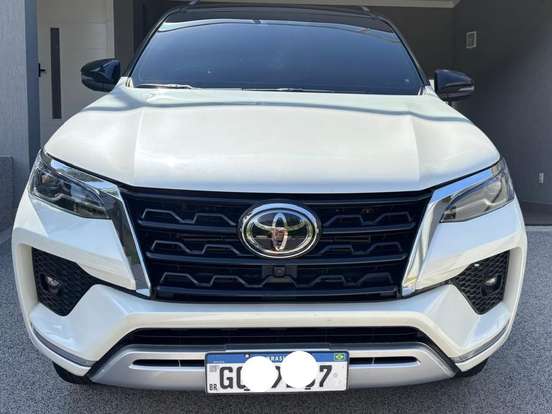 TOYOTA-HILUX SW4-2.8 D-4D TURBO DIESEL SRX 7L 4X4 AUTOMÁTICO TOYOTA-HILUX SW4-2022
