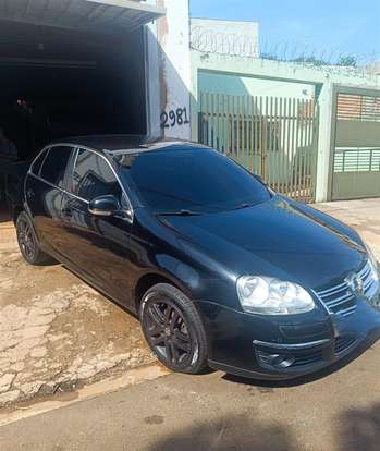 VOLKSWAGEN-JETTA-2.5 I 20V 170CV GASOLINA 4P TIPTRONIC VOLKSWAGEN-JETTA-2009
