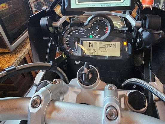 BMW-R 1200 GS BMW-R 1200 GS-2014