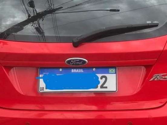 FORD-FIESTA-1.6 SE SEDAN 16V FLEX 4P POWERSHIFT FORD-FIESTA-2014