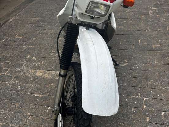 HONDA-XR 200R HONDA-XR 200R-2002
