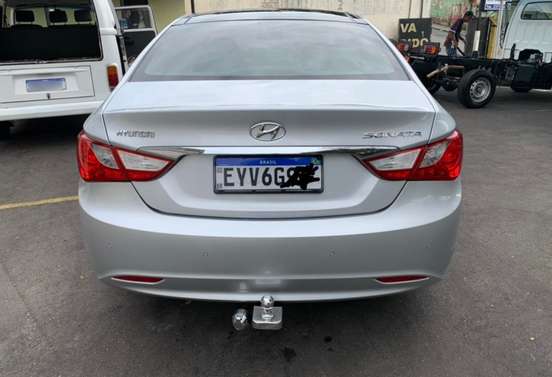 HYUNDAI-SONATA-2011