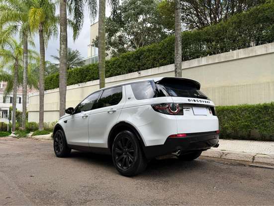LAND ROVER-DISCOVERY SPORT-2016