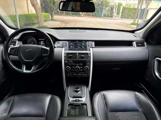 LAND ROVER-DISCOVERY SPORT-2016