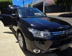 MITSUBISHI OUTLANDER 3.0 GT 4X4 V6 24V GASOLINA 4P AUTOMÁTICO MITSUBISHI OUTLANDER 3.0 GT 4X4 V6 24V GASOLINA 4P AUTOMÁTICO