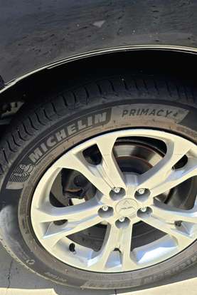 MITSUBISHI-OUTLANDER-2013