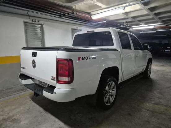 VOLKSWAGEN-AMAROK-2019