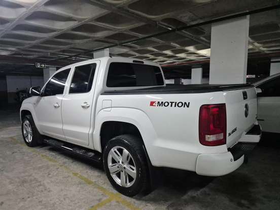 VOLKSWAGEN-AMAROK-2019