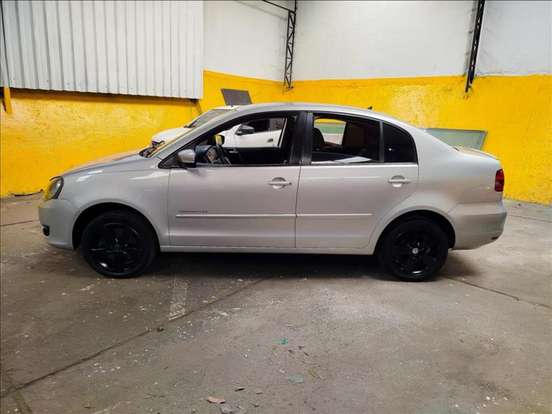 VOLKSWAGEN-POLO SEDAN-2.0 MI COMFORTLINE 8V FLEX 4P MANUAL VOLKSWAGEN-POLO SEDAN-2013