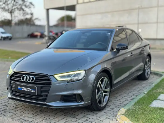 AUDI A3 2.0 TFSI GASOLINA SEDAN PERFORMANCE BLACK S-TRONIC