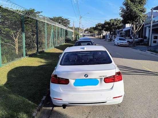BMW-320i-2.0 16V TURBO GASOLINA 4P AUTOMÁTICO BMW-320i-2013