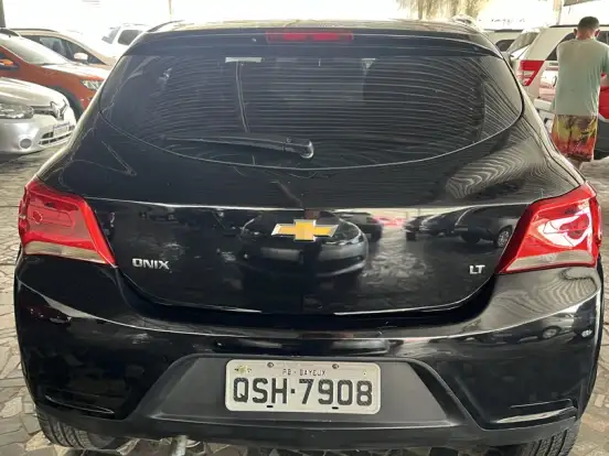 CHEVROLET-ONIX-1.0 MPFI LT 8V FLEX 4P MANUAL CHEVROLET-ONIX-2019