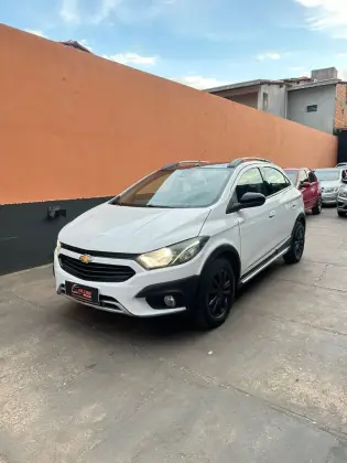 CHEVROLET ONIX 1.4 MPFI LT 8V FLEX 4P MANUAL