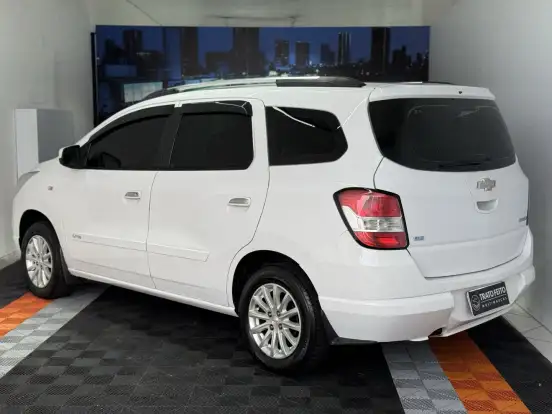 CHEVROLET-SPIN-2012