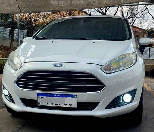 FORD FIESTA 1.6 TITANIUM HATCH 16V FLEX 4P POWERSHIFT