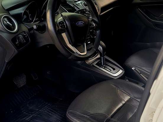 FORD-FIESTA-1.6 TITANIUM HATCH 16V FLEX 4P POWERSHIFT FORD-FIESTA-2016