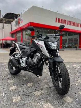 HONDA CB 300F TWISTER CBS HONDA CB 300F TWISTER CBS