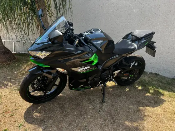Kawasaki Ninja-400 a partir de 2018: Motos usadas, seminovas e novas