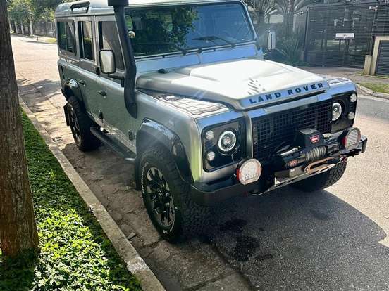 LAND ROVER-DEFENDER-2.4 110 SW 4X4 TURBO DIESEL 4P MANUAL LAND ROVER-DEFENDER-2009