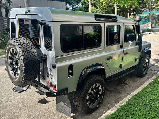 LAND ROVER-DEFENDER-2.4 110 SW 4X4 TURBO DIESEL 4P MANUAL LAND ROVER-DEFENDER-2009