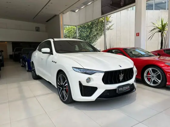 MASERATI LEVANTE 3.0 V6 TURBO GASOLINA Q4 AUTOMÁTICO