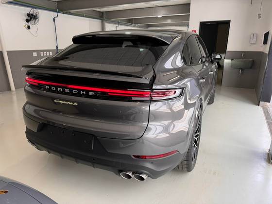 PORSCHE CAYENNE 3.0 V6 S E-HYBRID COUPÉ AWD TIPTRONIC S