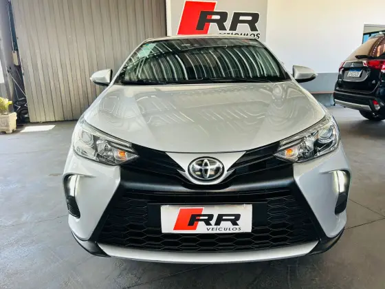 TOYOTA YARIS 1.5 16V FLEX SEDAN XS MULTIDRIVE