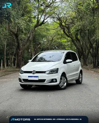 VOLKSWAGEN FOX 1.0 MPI COMFORTLINE 12V FLEX 4P MANUAL VOLKSWAGEN FOX 1.0 MPI COMFORTLINE 12V FLEX 4P MANUAL