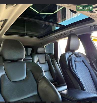 VOLVO-XC60-2020
