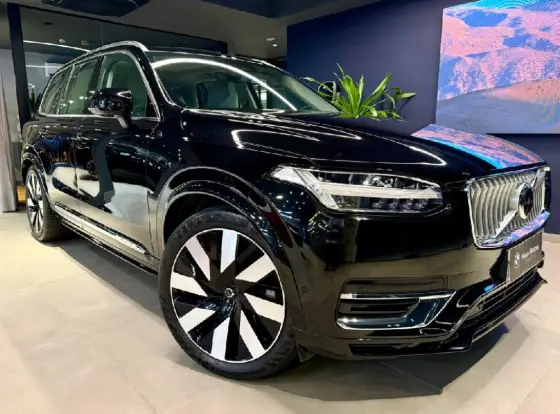 VOLVO XC90 2.0 T8 RECHARGE PLUS AWD GEARTRONIC