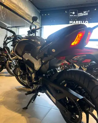 BAJAJ-DOMINAR 250-2025