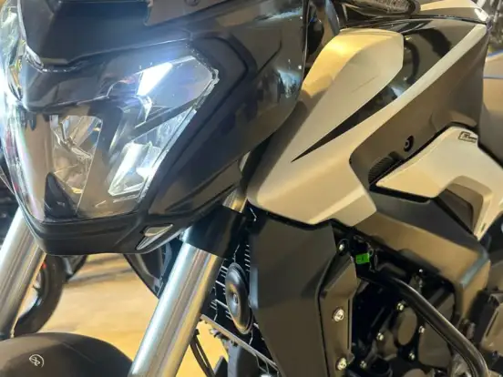 BAJAJ-DOMINAR 250 BAJAJ-DOMINAR 250-2025