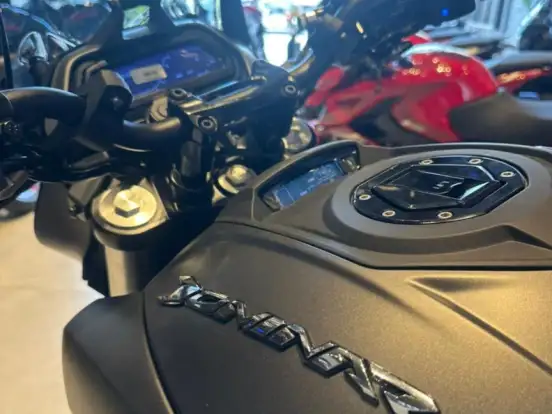 BAJAJ-DOMINAR 400 BAJAJ-DOMINAR 400-2025