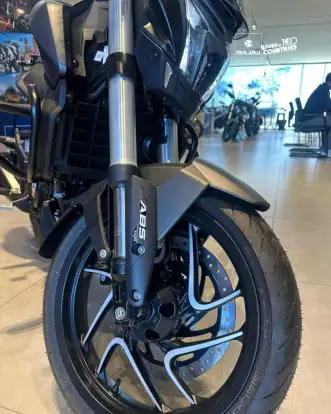 BAJAJ-DOMINAR 400-2025