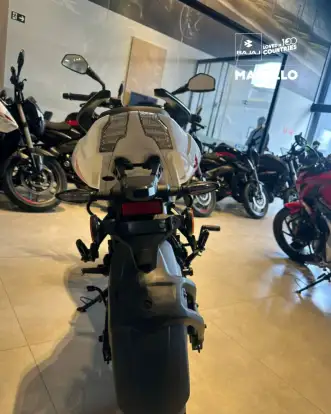 BAJAJ-DOMINAR NS160-2025
