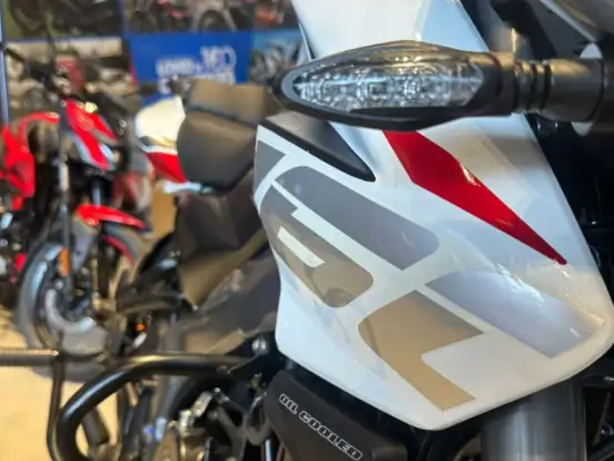 BAJAJ-DOMINAR NS160 BAJAJ-DOMINAR NS160-2025