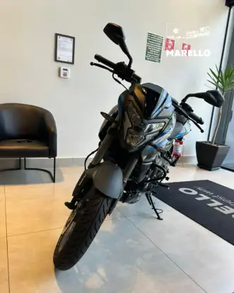 BAJAJ-DOMINAR NS200-2025