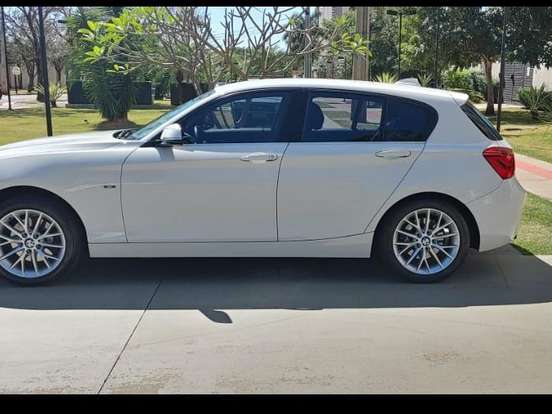 BMW-120i-2.0 16V SPORT ACTIVEFLEX 4P AUTOMÁTICO BMW-120i-2015