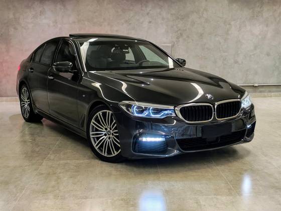 BMW 540i 3.0 24V TURBO GASOLINA M SPORT AUTOMÁTICO
