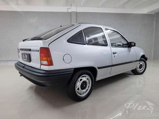 CHEVROLET-KADETT-1992