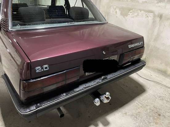 CHEVROLET-MONZA-1988