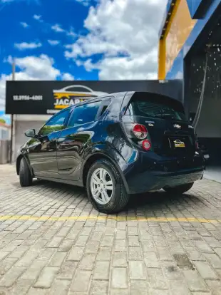 CHEVROLET-SONIC-2012