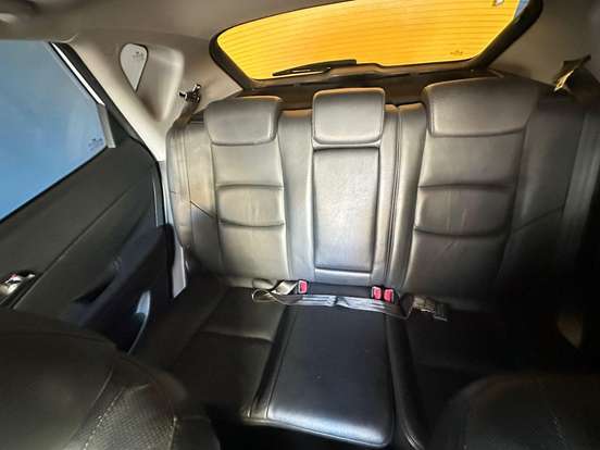 HYUNDAI-I30-2012