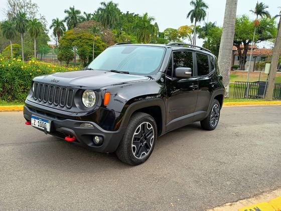 JEEP RENEGADE 2.0 16V TURBO DIESEL TRAILHAWK 4P 4X4 AUTOMÁTICO
