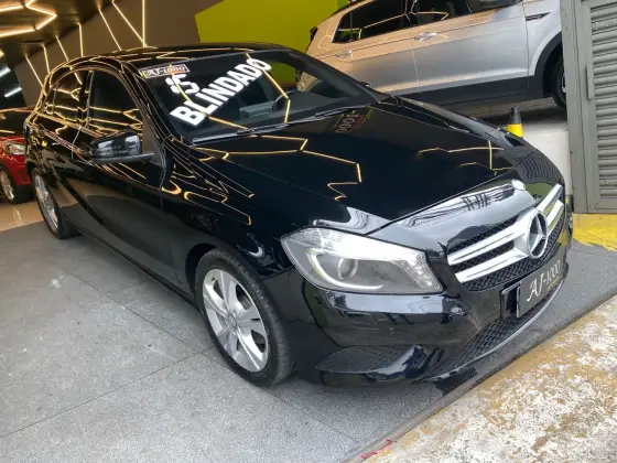 MERCEDES-BENZ A 200 1.6 TURBO 16V FLEX 4P AUTOMÁTICO
