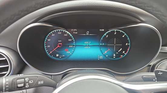 MERCEDES-BENZ-GLC 220d-2020