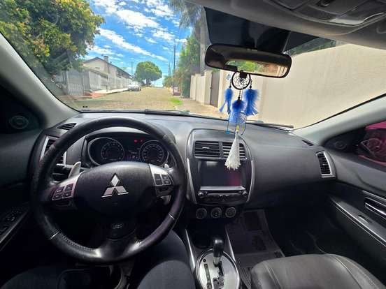 MITSUBISHI-ASX-2011