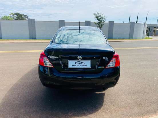 NISSAN-VERSA-2013
