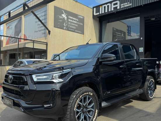 TOYOTA-HILUX-2.8 D-4D TURBO DIESEL CD SRX 4X4 AUTOMÁTICO TOYOTA-HILUX-2021