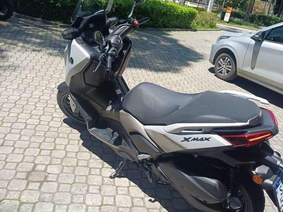 YAMAHA-XMAX 250 CONNECTED ABS YAMAHA-XMAX 250 CONNECTED ABS-2025
